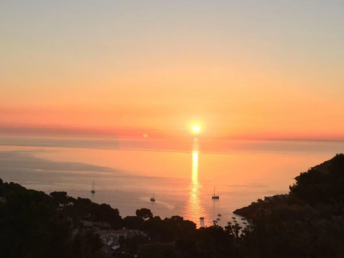Villa Sa Riera Begur Vue Mer Panoramique Et Plage A Pieds 西班牙